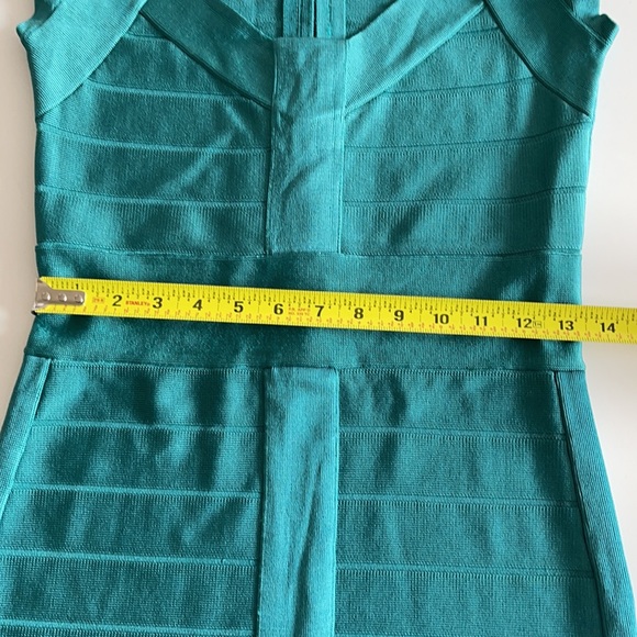 Dress - Picture 3 of 8